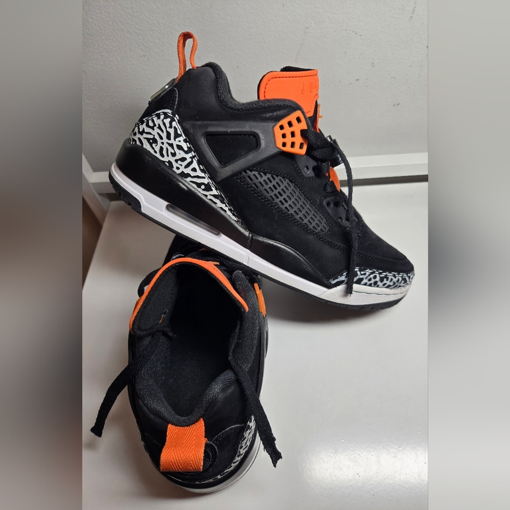 Nike Air Jordan Spizike Low Mens Size 7 Black Starfish White Black FQ1759 008